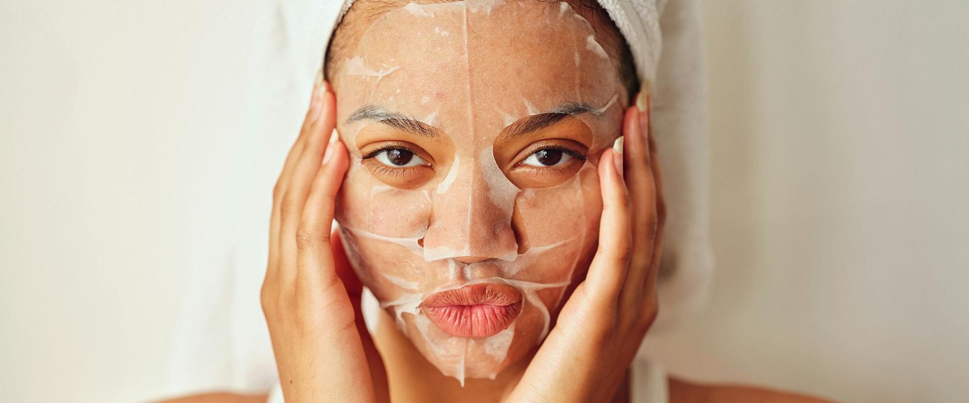 Skincare 2025: jak media społecznościowe zmieniają pielęgnację skóry